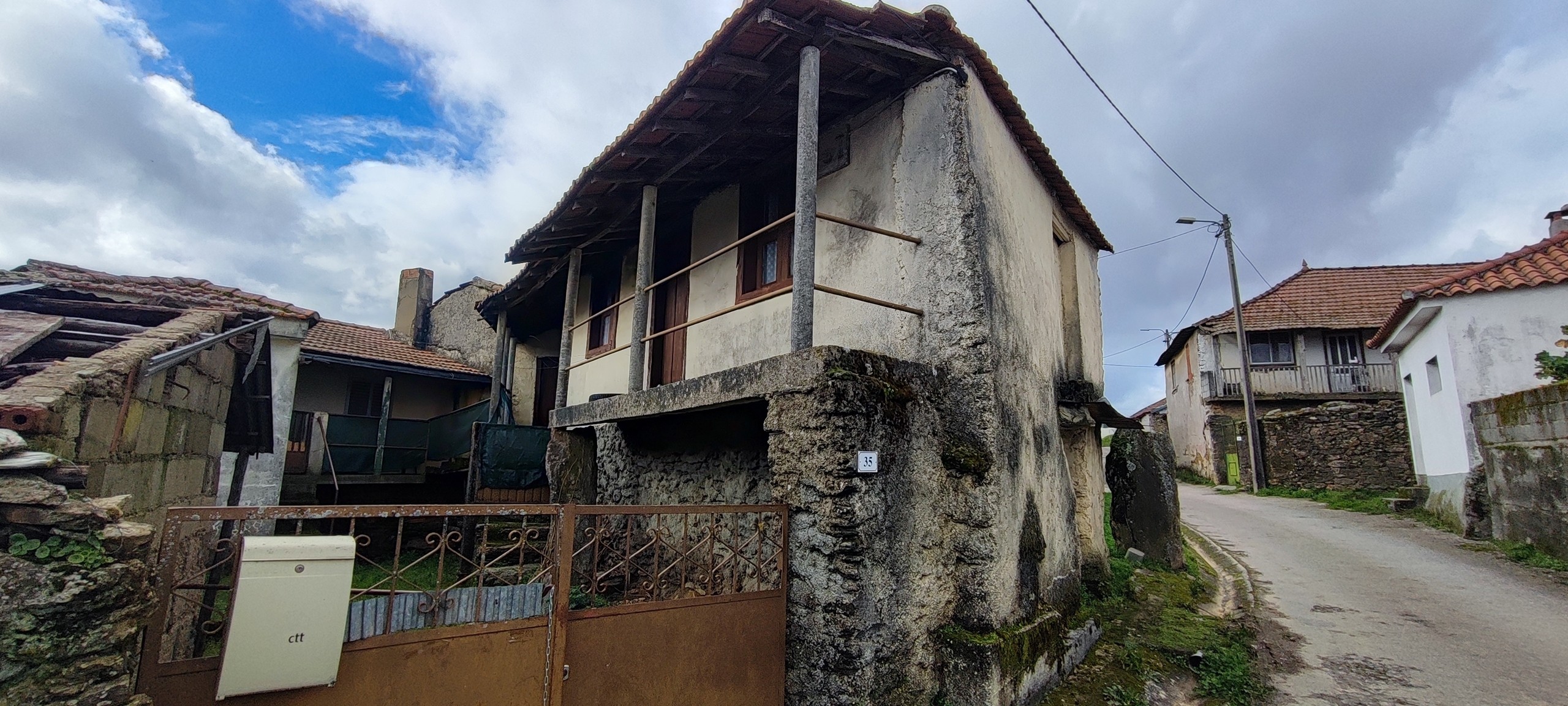 Moradia para Restaurar