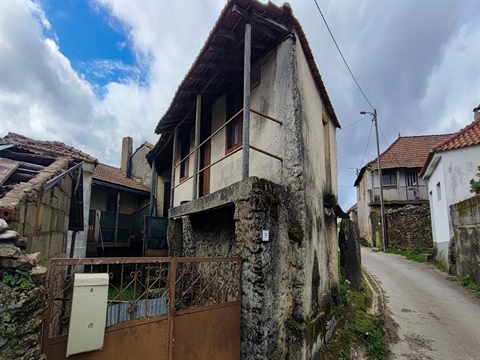 Moradia para Restaurar